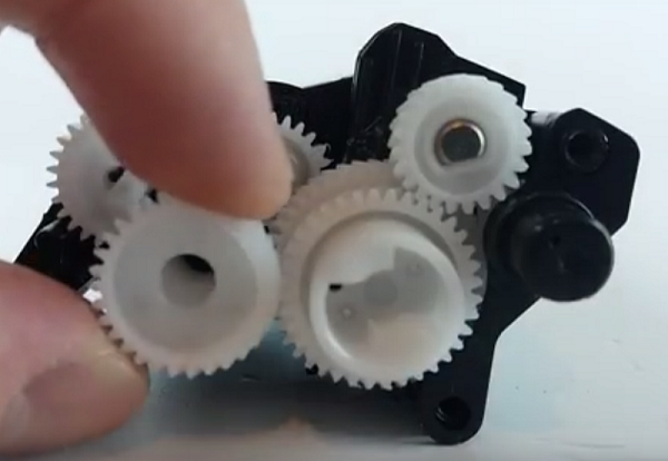 Зубчатая вставка